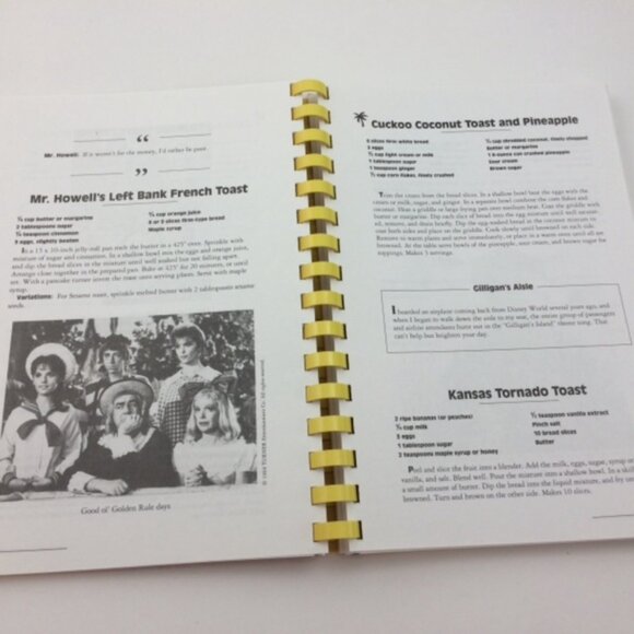 Vintage Mary Ann's Gilligan's Island Cookbook by Dawn Wells Spiral Bound TV Show - Picture 15 of 16